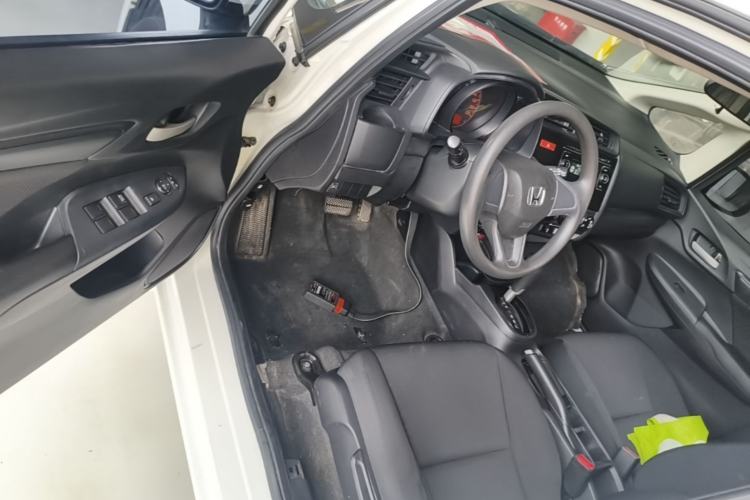 Used Honda Fit 2014 1.5L LX CVT Comfort Model Driver Seat