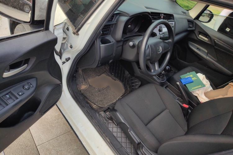 Used Honda Fit 2014 1.5L LX Manual Comfort Model Driver Seat