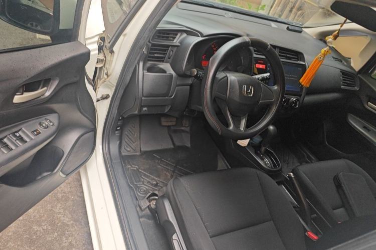 Used Honda Fit 2014 1.5L LX CVT Comfort Model Driver Seat