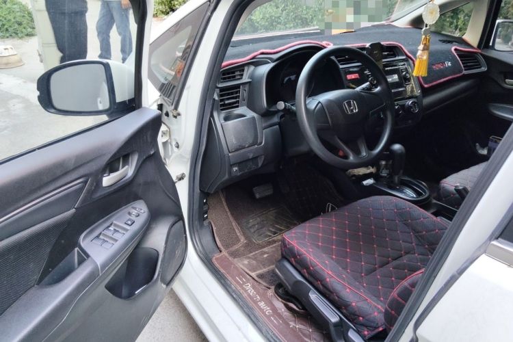 Used Honda Fit 2014 1.5L LX CVT Comfort Model Driver Seat