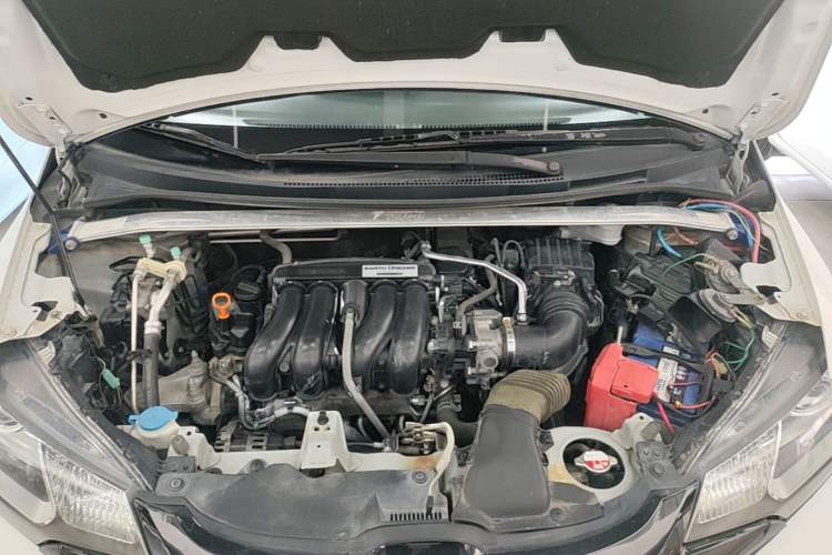 Used Honda Fit 2014 1.5L LX Manual Comfort Model Engine Bay