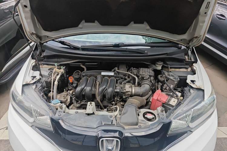 Used Honda Fit 2014 1.5L EX CVT Elite Model Engine Bay