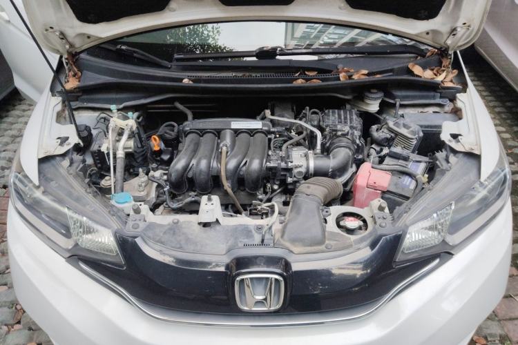 Used Honda Fit 2014 1.5L EXLI CVT Leading Model Engine Bay