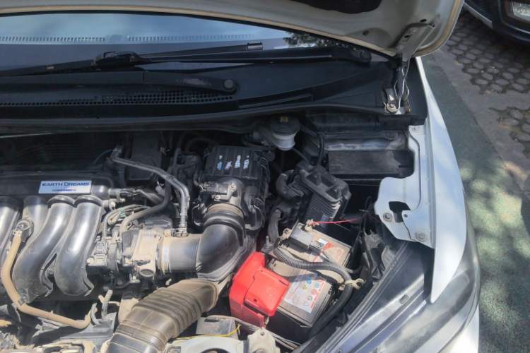 Used Honda Fit 2014 1.5L LX Manual Comfort Model Engine Bay Left