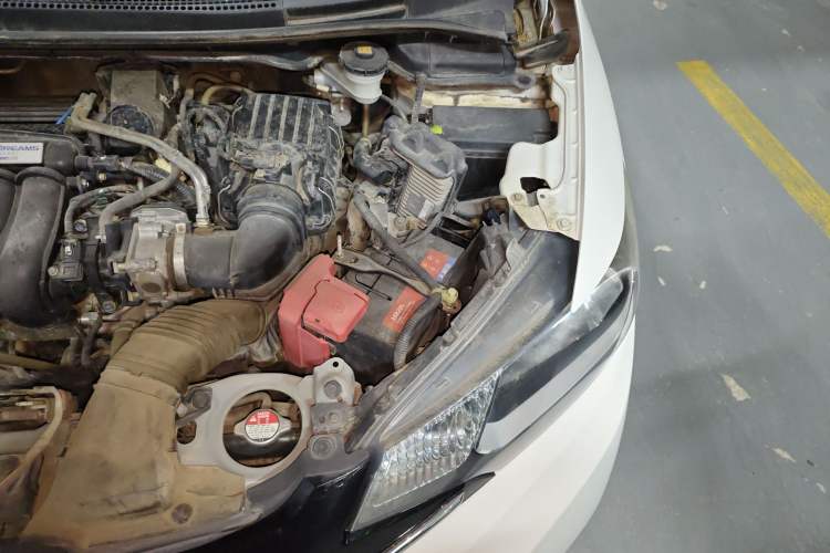 Used Honda Fit 2014 1.5L LX CVT Comfort Model Engine Bay Left