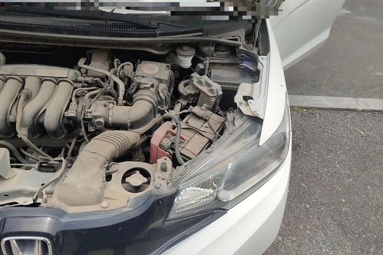 Used Honda Fit 2014 1.5L LX Manual Comfort Model Engine Bay Left