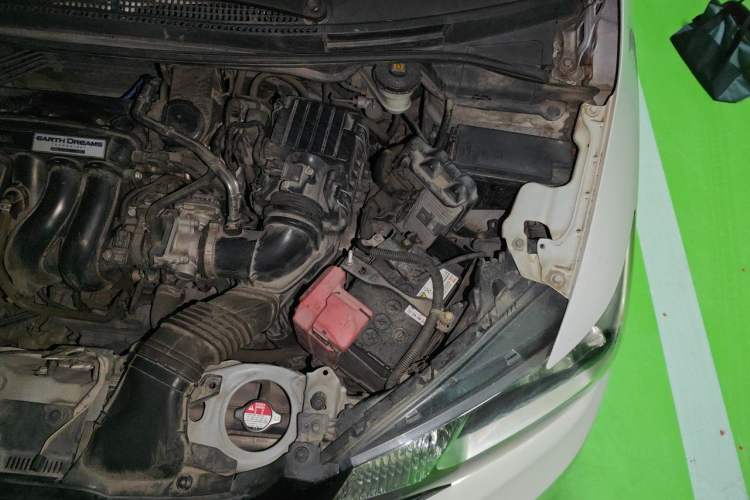 Used Honda Fit 2014 1.5L LX CVT Comfort Model Engine Bay Left