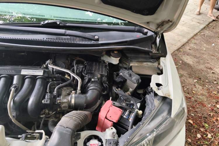 Used Honda Fit 2014 1.5L LX CVT Comfort Model Engine Bay Left