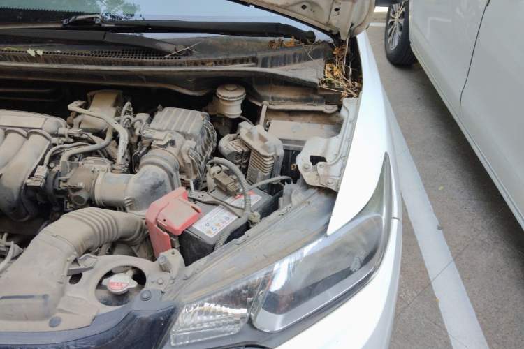 Used Honda Fit 2014 1.5L LX CVT Comfort Model Engine Bay Left