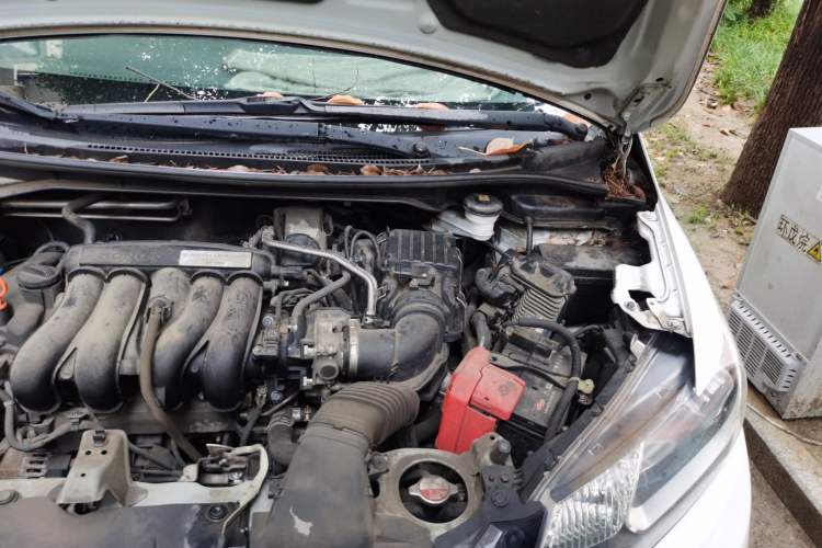 Used Honda Fit 2014 1.5L LX CVT Comfort Model Engine Bay Left