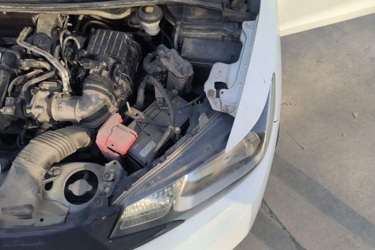 Used Honda Fit 2014 1.5L LX CVT Comfort Model Engine Bay Left