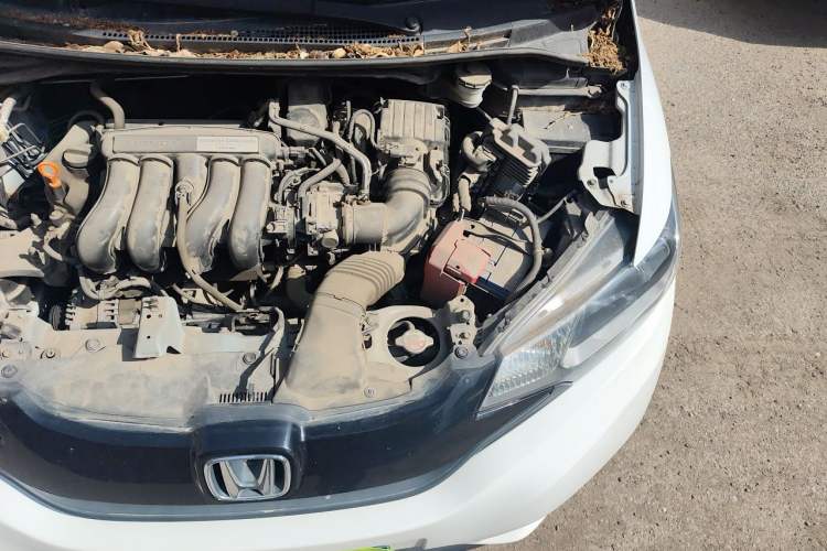 Used Honda Fit 2014 1.5L LX CVT Comfort Model Engine Bay Left