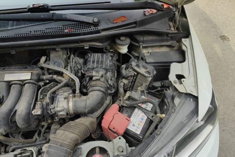 Used Honda Fit 2014 1.5L LX Manual Comfort Model Engine Bay Left