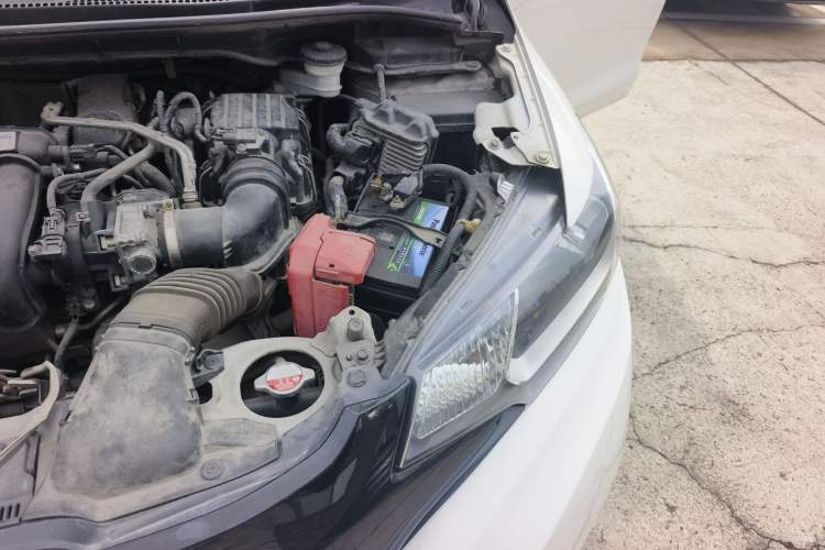 Used Honda Fit 2014 1.5L LX CVT Comfort Model Engine Bay Left