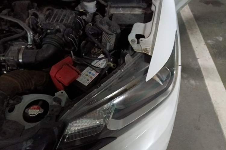 Used Honda Fit 2014 1.5L LX CVT Comfort Model Engine Bay Left