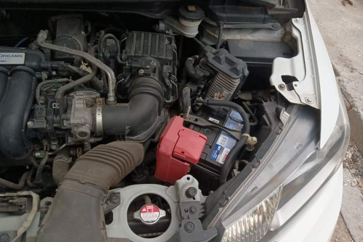 Used Honda Fit 2014 1.5L LX CVT Comfort Model Engine Bay Left
