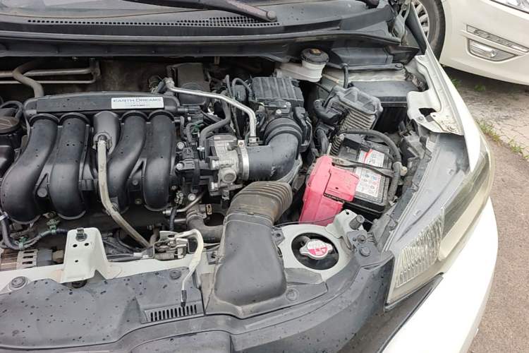 Used Honda Fit 2014 1.5L LX CVT Comfort Model Engine Bay Left