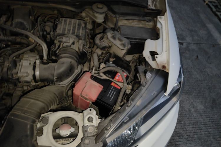 Used Honda Fit 2014 1.5L LX CVT Comfort Model Engine Bay Left