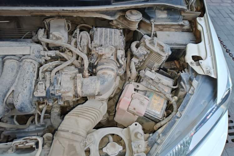 Used Honda Fit 2014 1.5L LX CVT Comfort Model Engine Bay Left