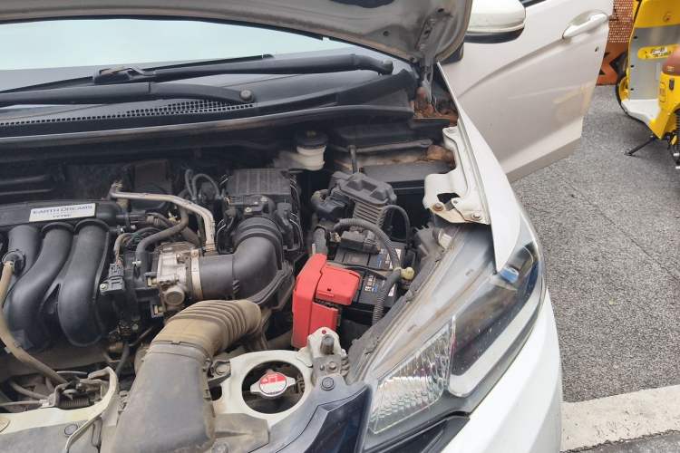Used Honda Fit 2014 1.5L LX CVT Comfort Model Engine Bay Left