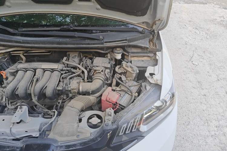 Used Honda Fit 2014 1.5L EXLI CVT Leading Model Engine Bay Left