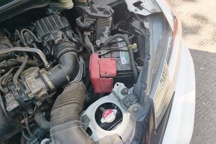 Used Honda Fit 2014 1.5L LX CVT Comfort Model Engine Bay Left