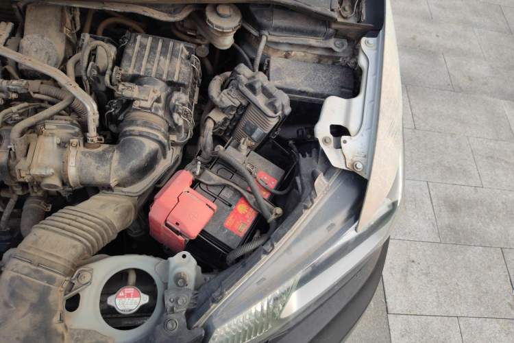 Used Honda Fit 2014 1.5L LX Manual Comfort Model Engine Bay Left