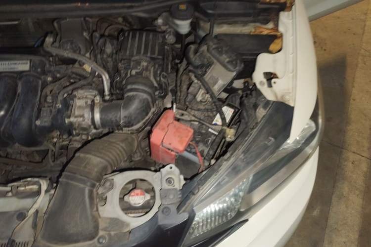 Used Honda Fit 2014 1.5L LX CVT Comfort Model Engine Bay Left