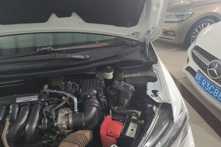 Used Honda Fit 2014 1.5L LX CVT Comfort Model Engine Bay Left