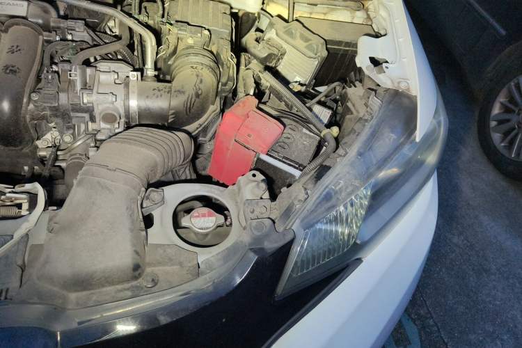 Used Honda Fit 2014 1.5L LX CVT Comfort Model Engine Bay Left