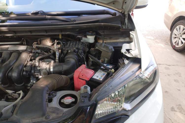 Used Honda Fit 2014 1.5L LX CVT Comfort Model Engine Bay Left