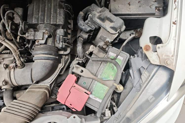 Used Honda Fit 2014 1.5L LX CVT Comfort Model Engine Bay Left