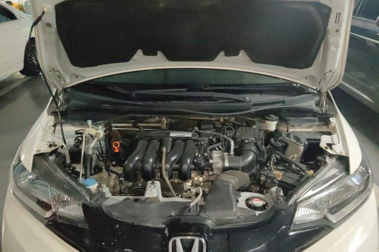 Used Honda Fit 2014 1.5L LX Manual Comfort Model Engine Bay