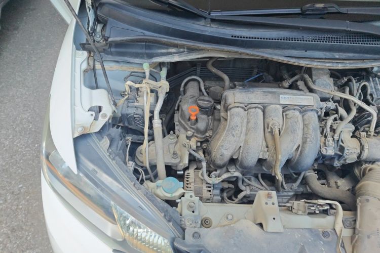 Used Honda Fit 2014 1.5L LX CVT Comfort Model Engine Bay Right