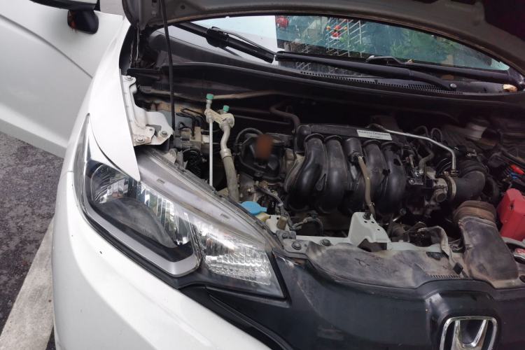 Used Honda Fit 2014 1.5L LX CVT Comfort Model Engine Bay Right
