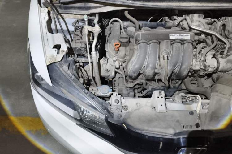 Used Honda Fit 2014 1.5L LX CVT Comfort Model Engine Bay Right