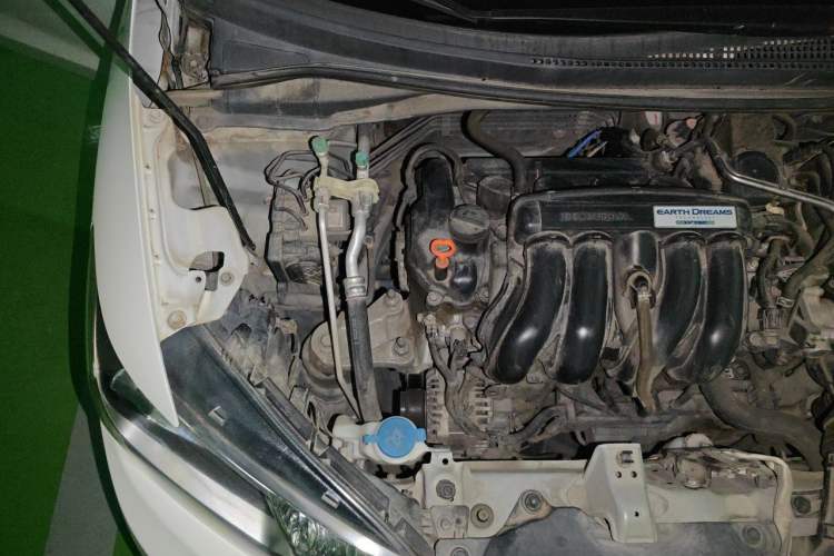 Used Honda Fit 2014 1.5L LX CVT Comfort Model Engine Bay Right