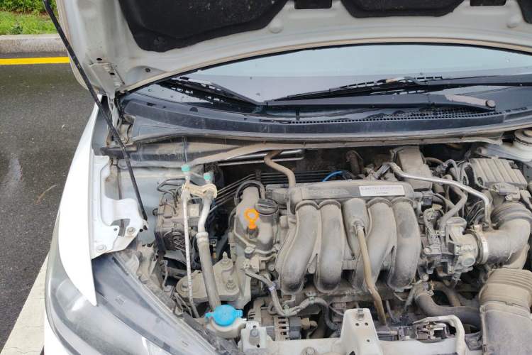 Used Honda Fit 2014 1.5L LX CVT Comfort Model Engine Bay Right