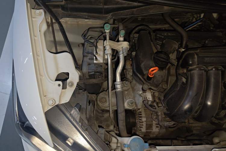 Used Honda Fit 2014 1.5L LX CVT Comfort Model Engine Bay Right