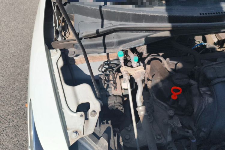 Used Honda Fit 2014 1.5L LX CVT Comfort Model Engine Bay Right