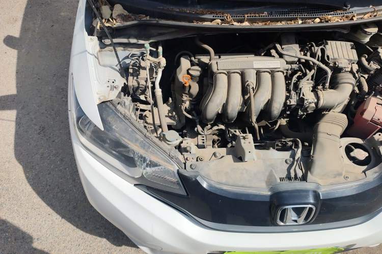 Used Honda Fit 2014 1.5L LX CVT Comfort Model Engine Bay Right