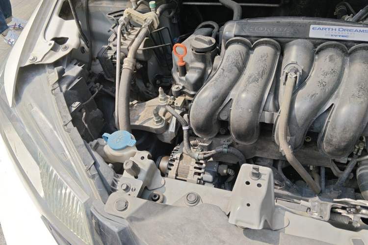Used Honda Fit 2014 1.5L LX CVT Comfort Model Engine Bay Right