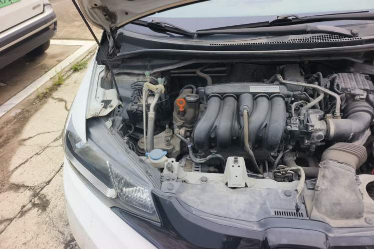 Used Honda Fit 2014 1.5L LX CVT Comfort Model Engine Bay Right