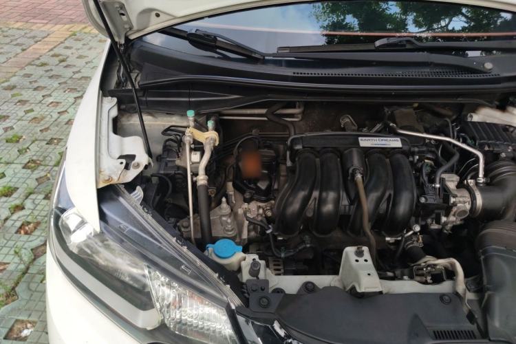 Used Honda Fit 2014 1.5L SE CVT Fashion Model Engine Bay Right