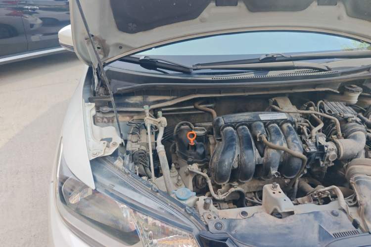 Used Honda Fit 2014 1.5L LX CVT Comfort Model Engine Bay Right