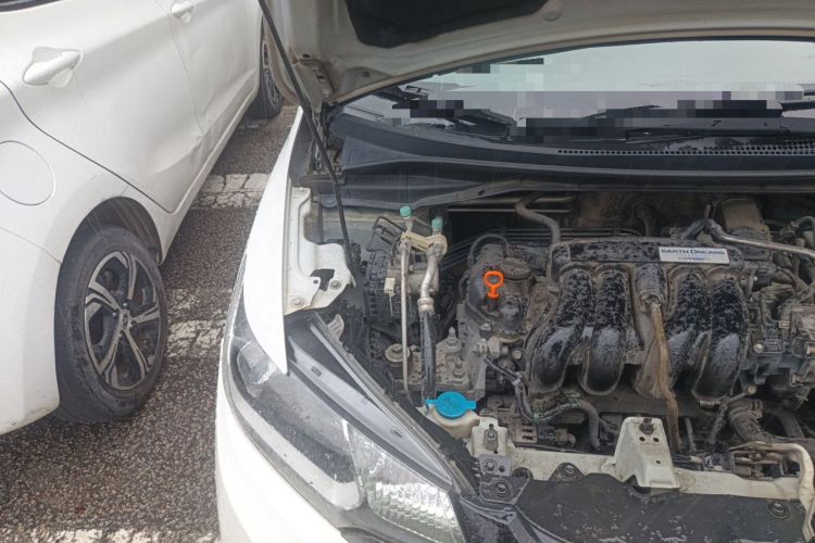 Used Honda Fit 2014 1.5L EXLI CVT Leading Model Engine Bay Right