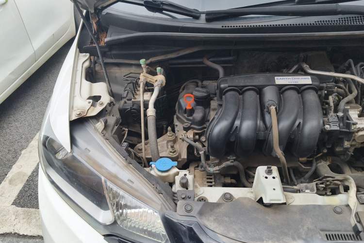 Used Honda Fit 2014 1.5L LX CVT Comfort Model Engine Bay Right