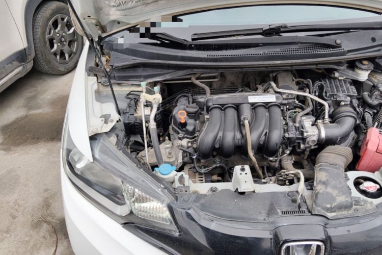 Used Honda Fit 2014 1.5L SE CVT Fashion Model Engine Bay Right