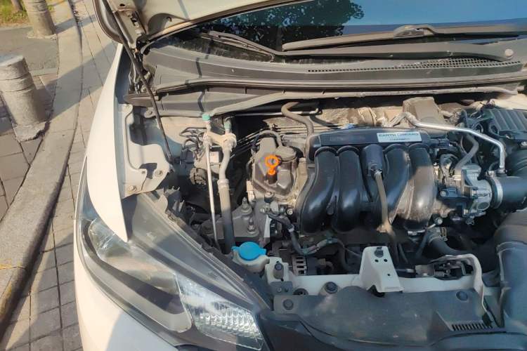 Used Honda Fit 2014 1.5L LX CVT Comfort Model Engine Bay Right