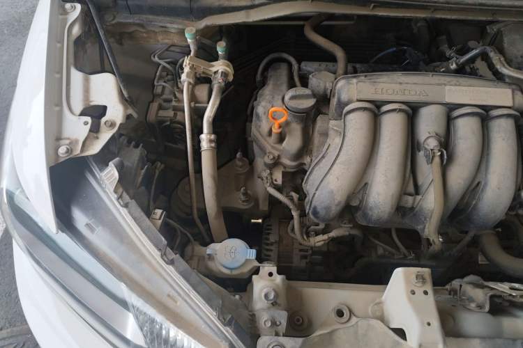 Used Honda Fit 2014 1.5L LX CVT Comfort Model Engine Bay Right
